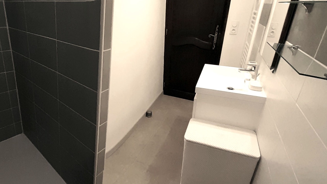 Photo of Bathroom in Banyuls-dels-Aspres