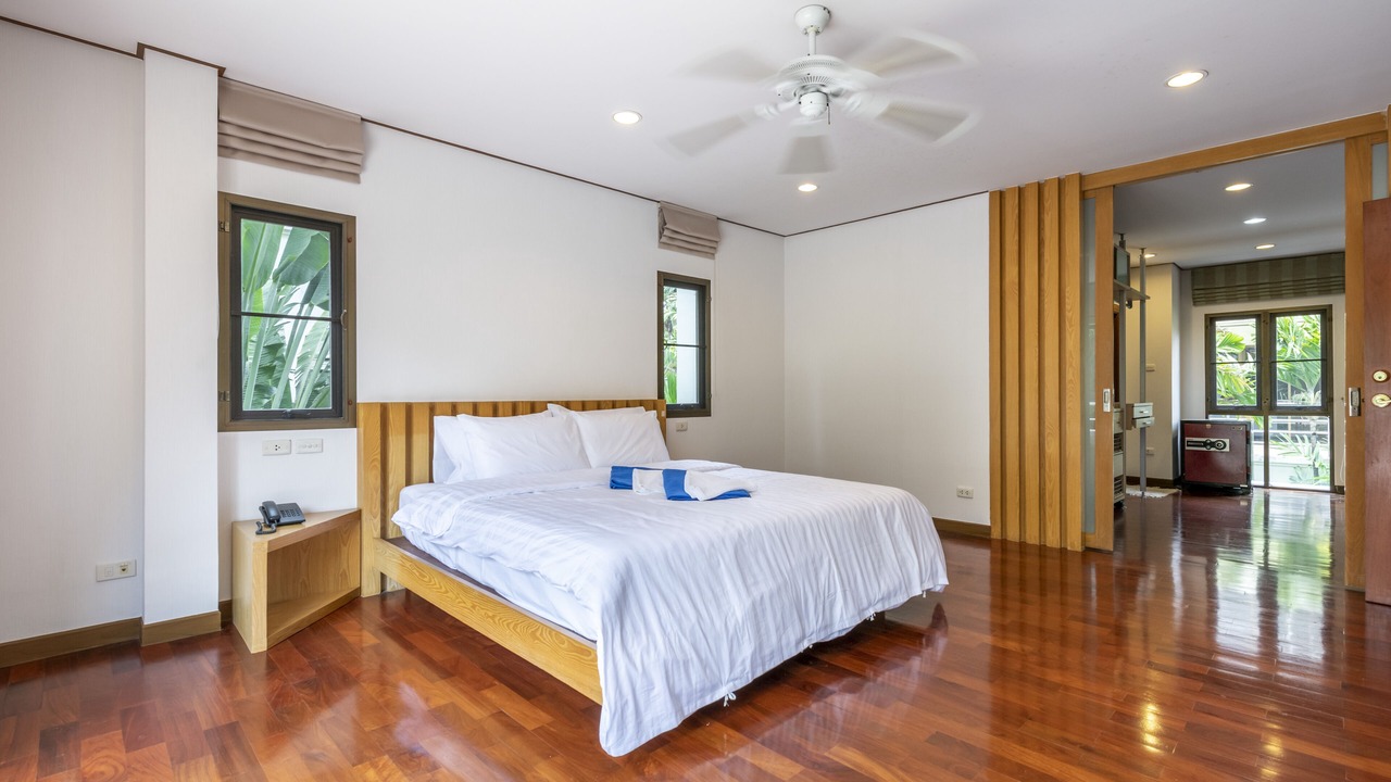 Photo of Bedroom in Phlabphla