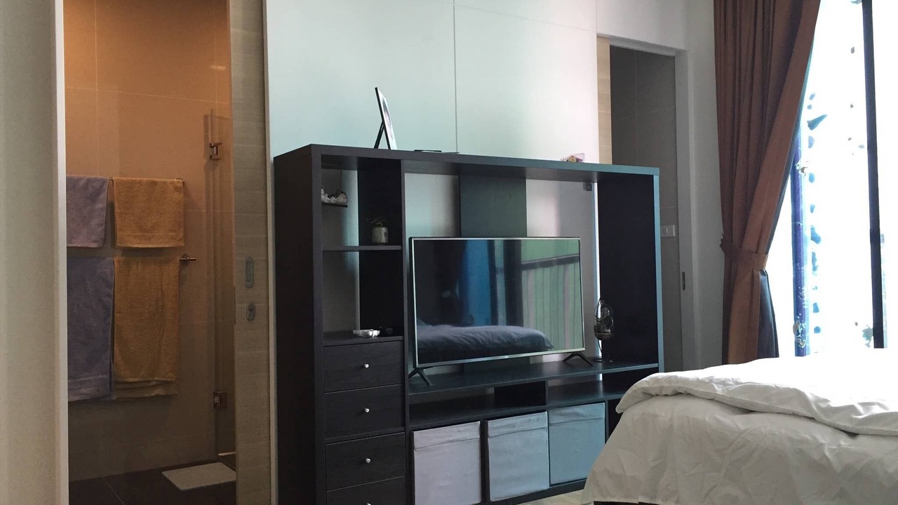 Photo of Bedroom in Khlong Tan