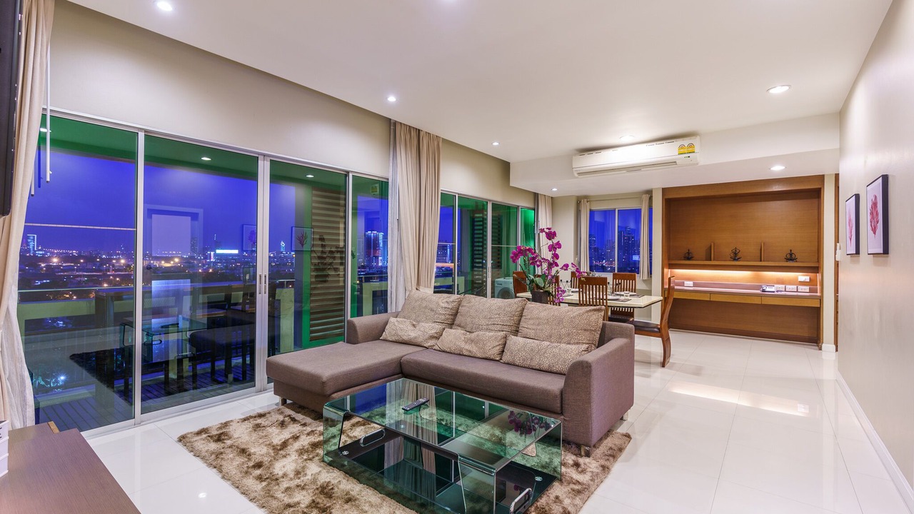 Photo of Livingroom in Khlong Toei
