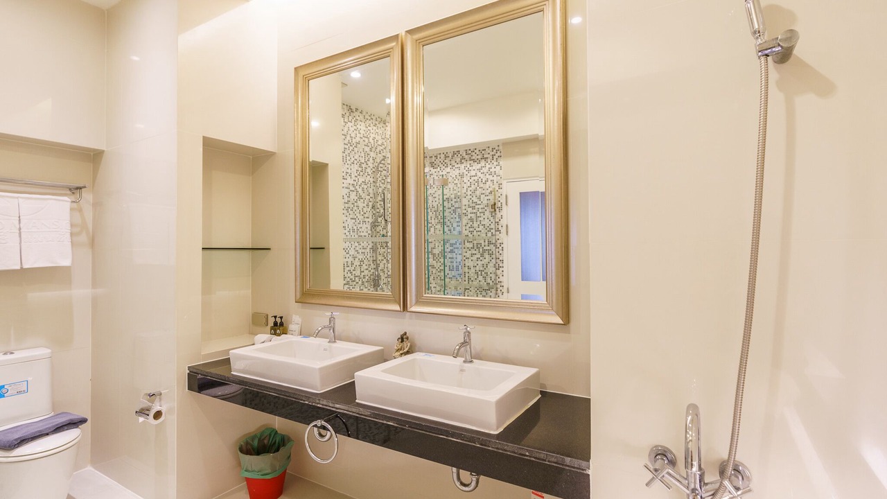 Photo of Bathroom in Khlong Toei