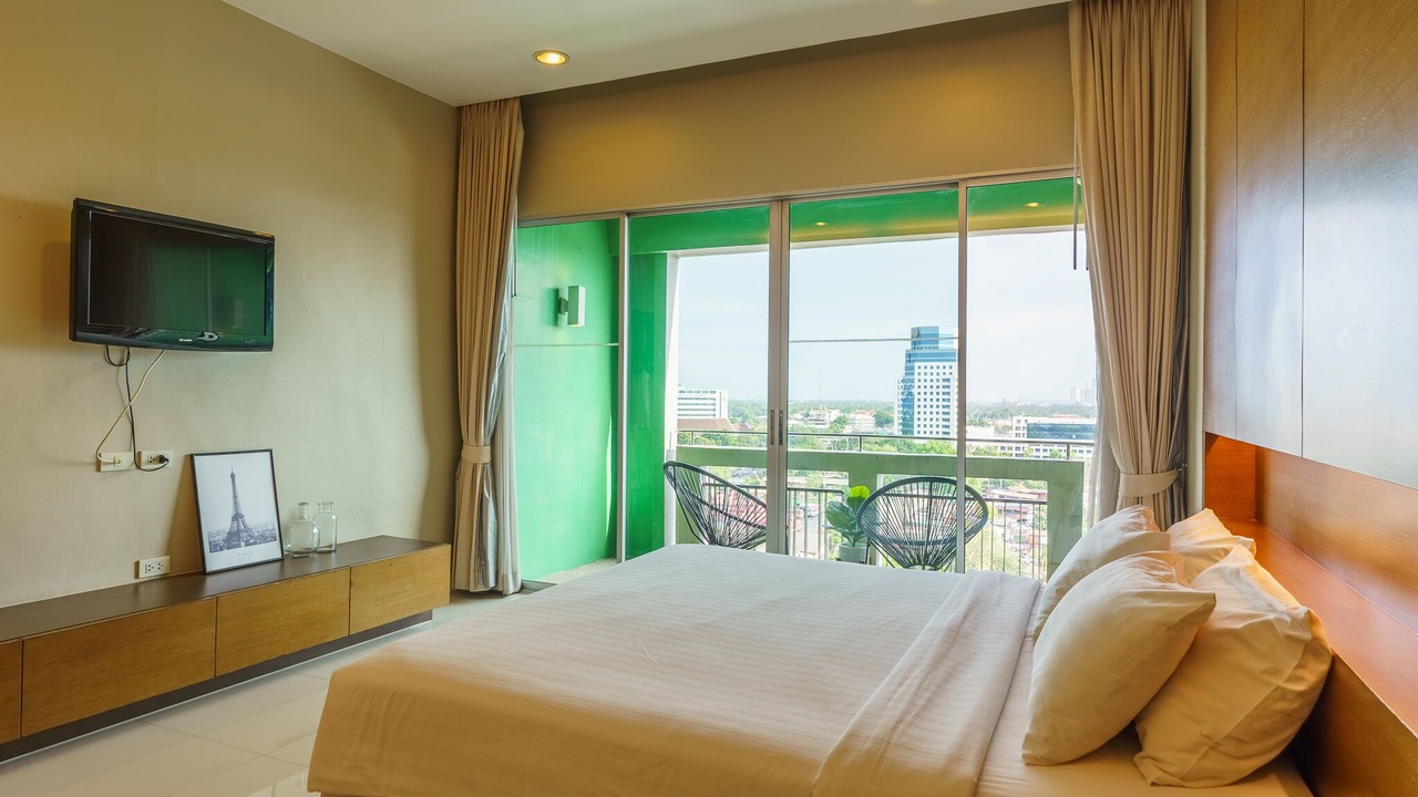 Photo of Bedroom in Khlong Toei
