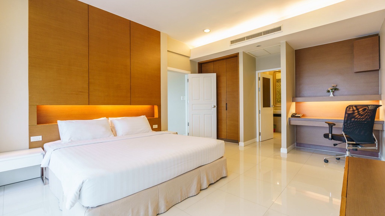 Photo of Bedroom in Khlong Toei