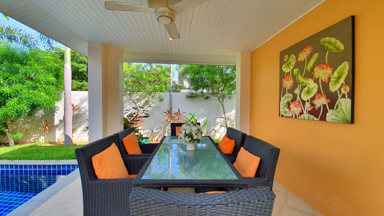 Photo of Outdoor in Lipa Noi