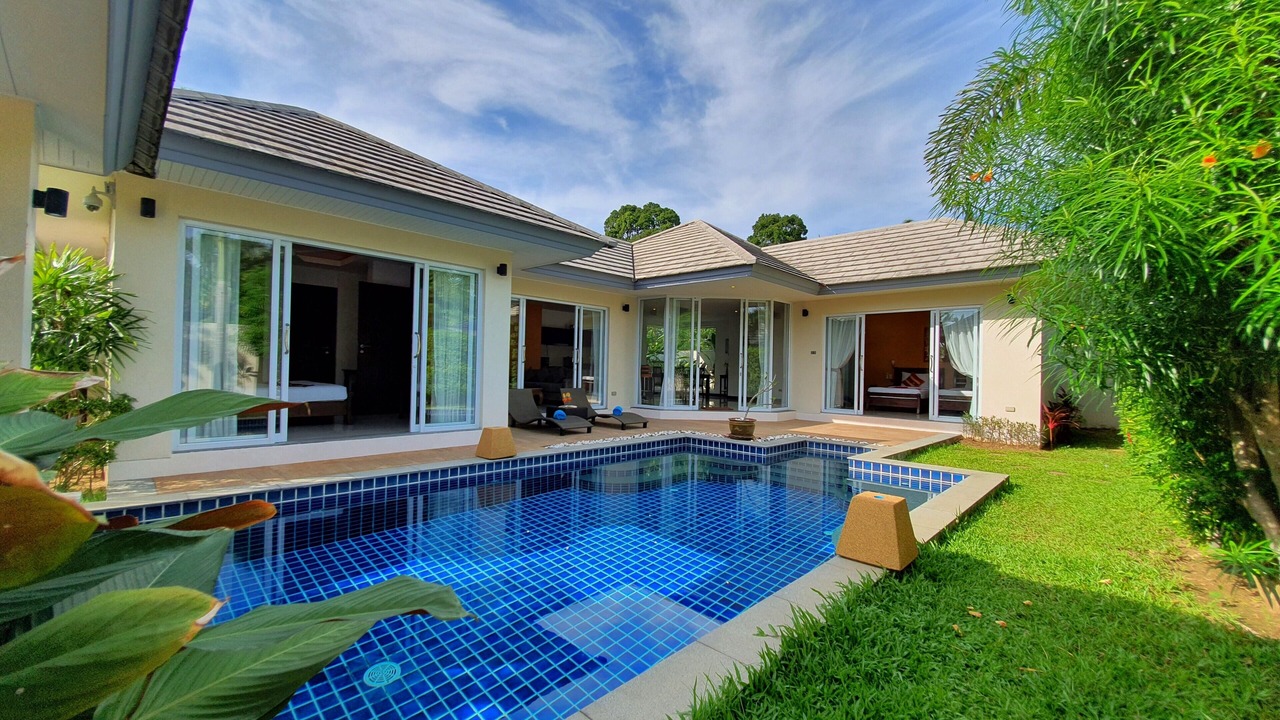 Photo of Outdoor in Lipa Noi