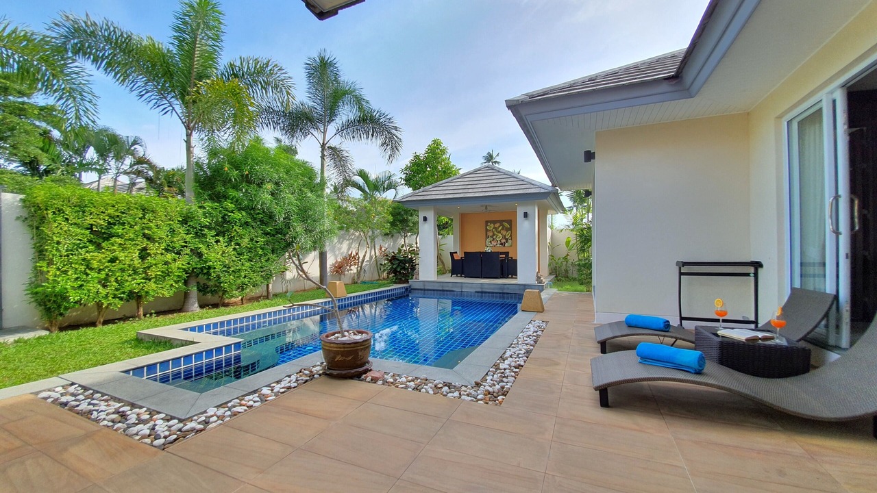 Photo of Outdoor in Lipa Noi