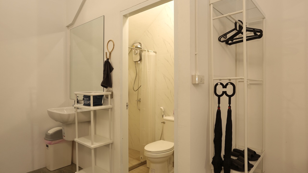 Photo of Bathroom in Downtown Krabi