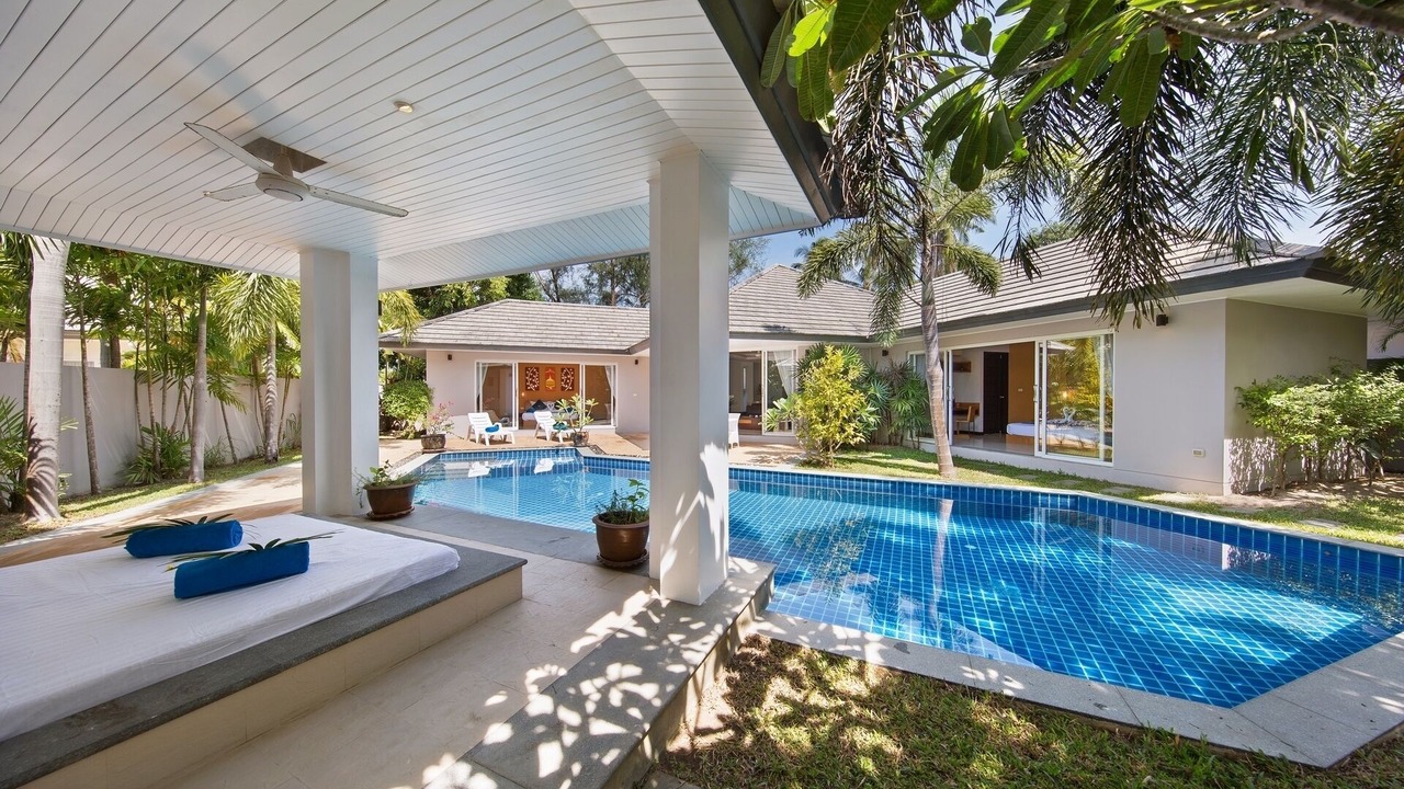 Photo of Outdoor in Lipa Noi
