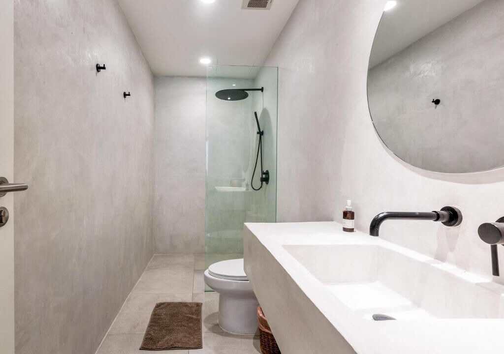 Photo of Bathroom in Phra Khanong Nuea