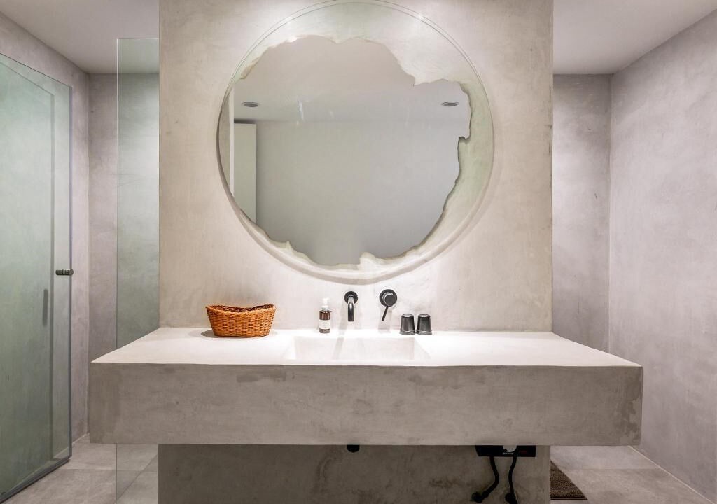 Photo of Bathroom in Phra Khanong Nuea
