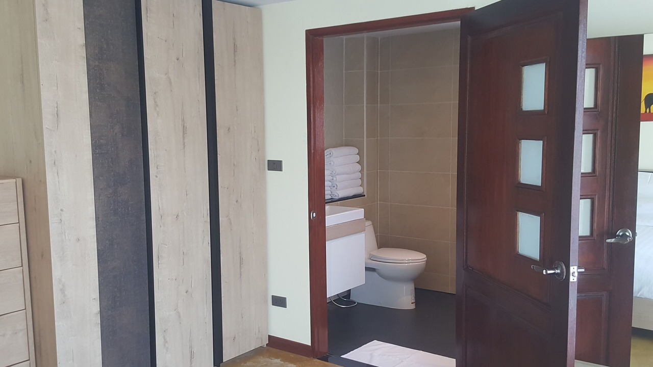 Photo of Bathroom in Old City