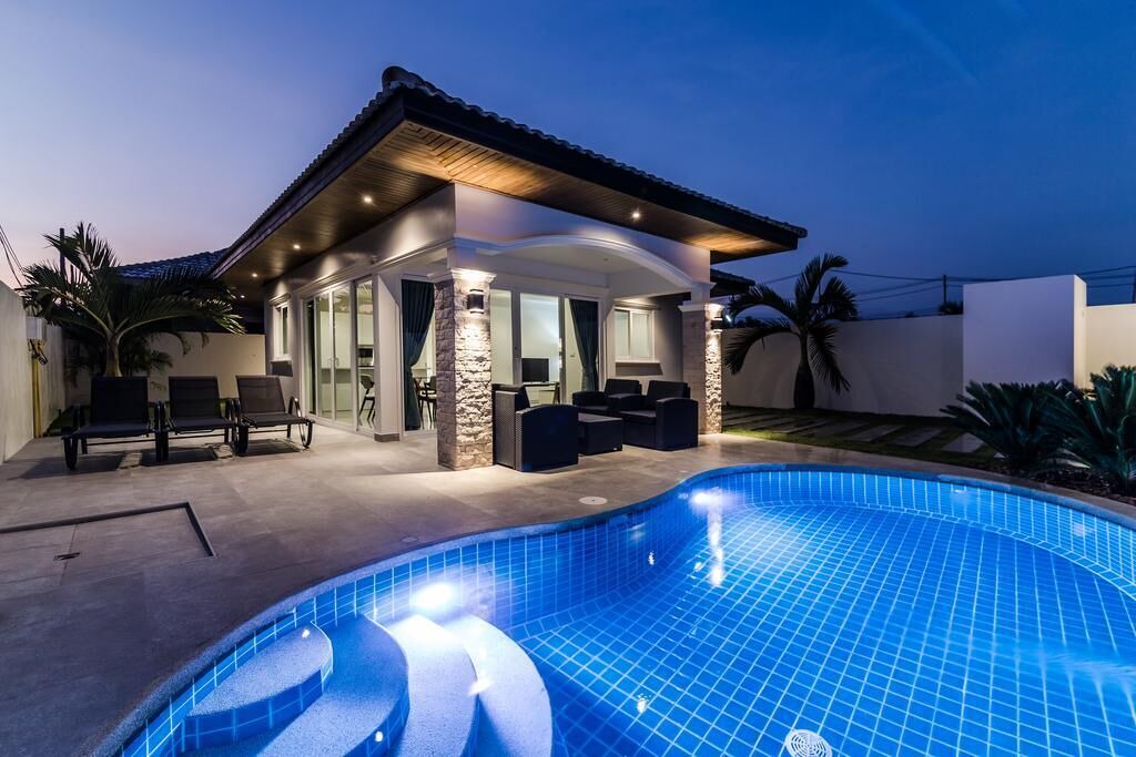 Photo of Outdoor in Hin Lek Fai