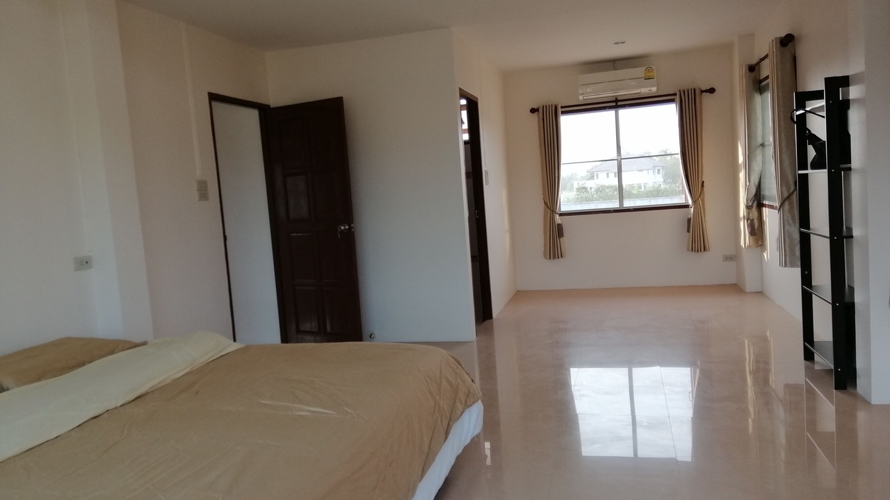 Photo of Bedroom in Ban Pong