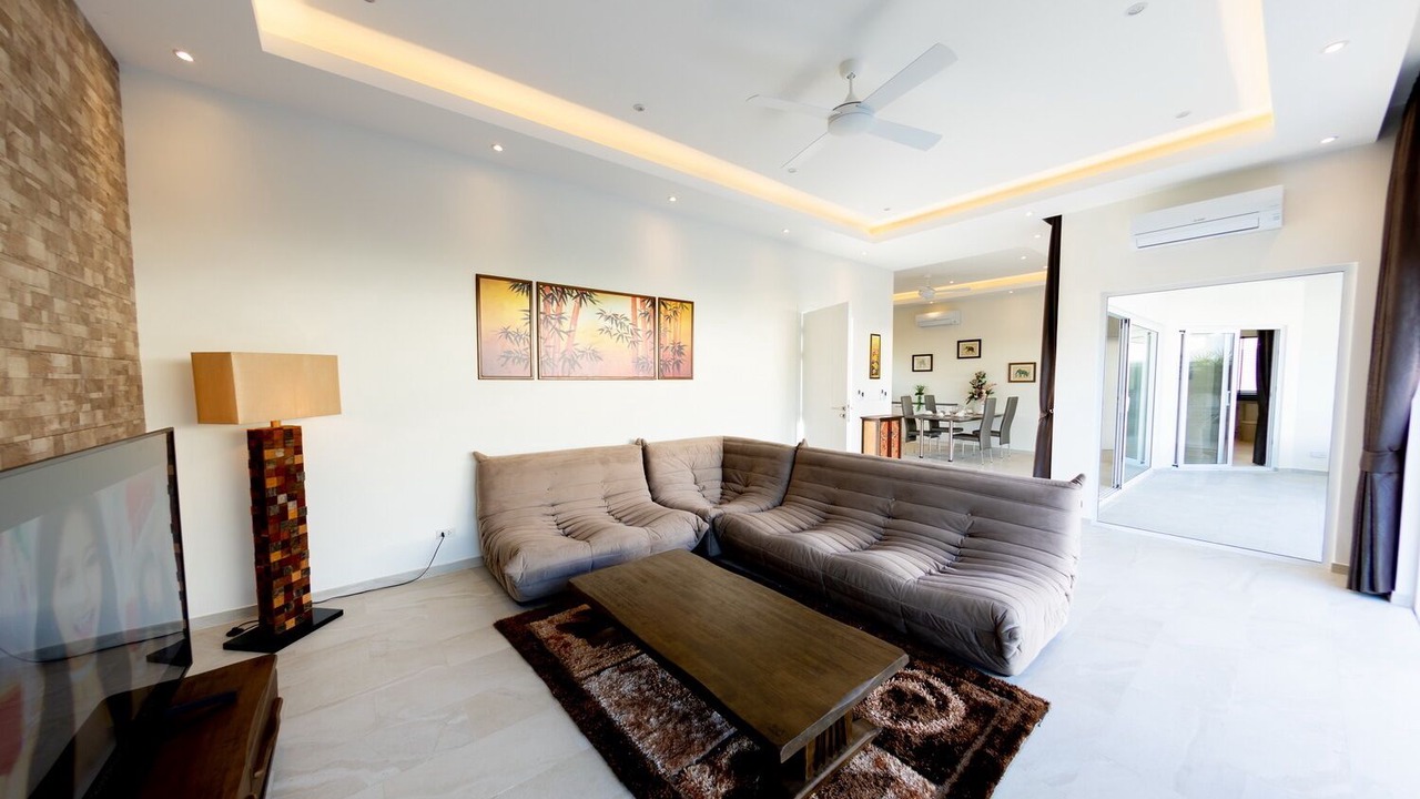 Photo of Livingroom in Hin Lek Fai
