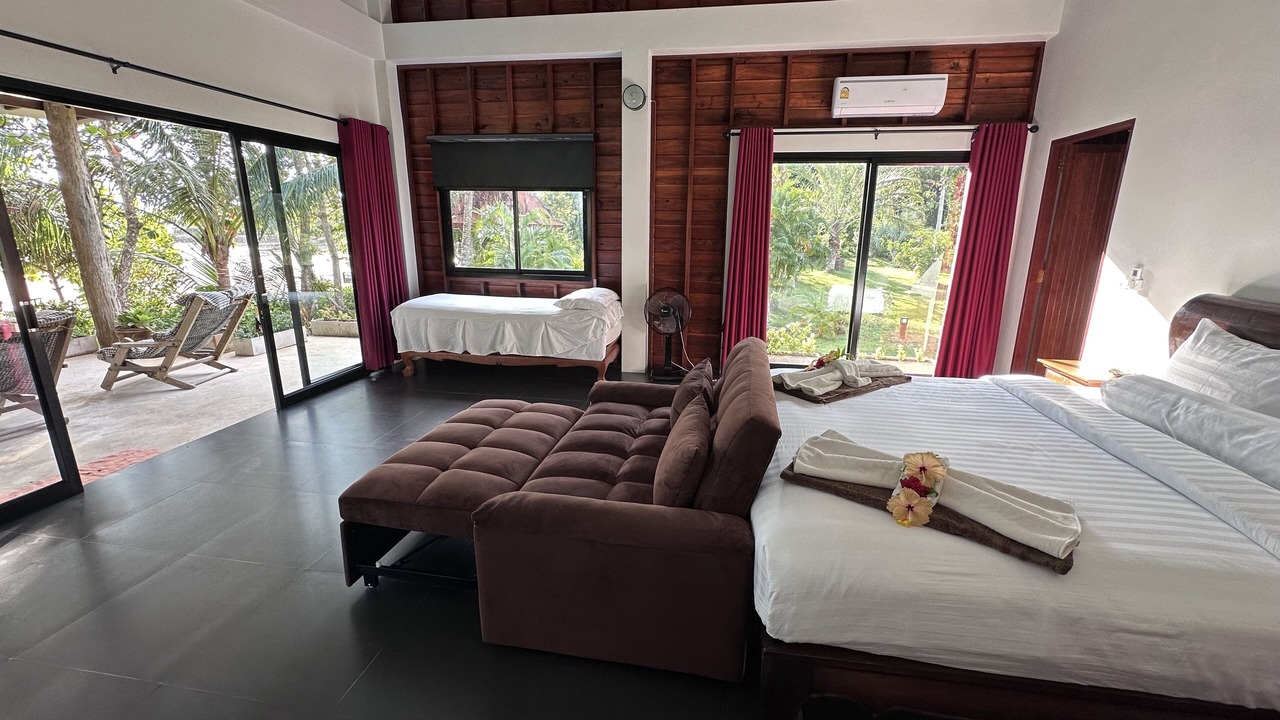 Photo of Bedroom in Nuea Khlong