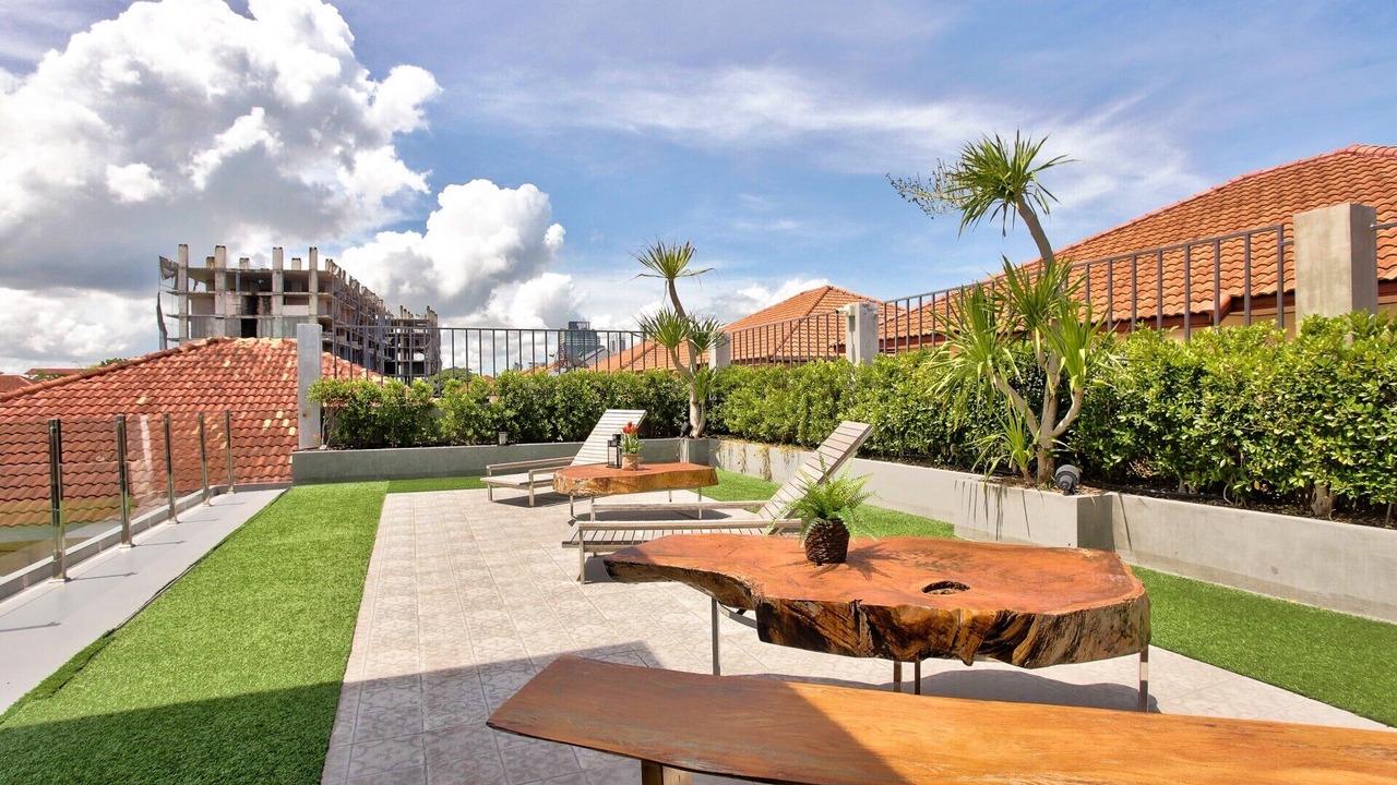Photo of Outdoor in Na Kluea