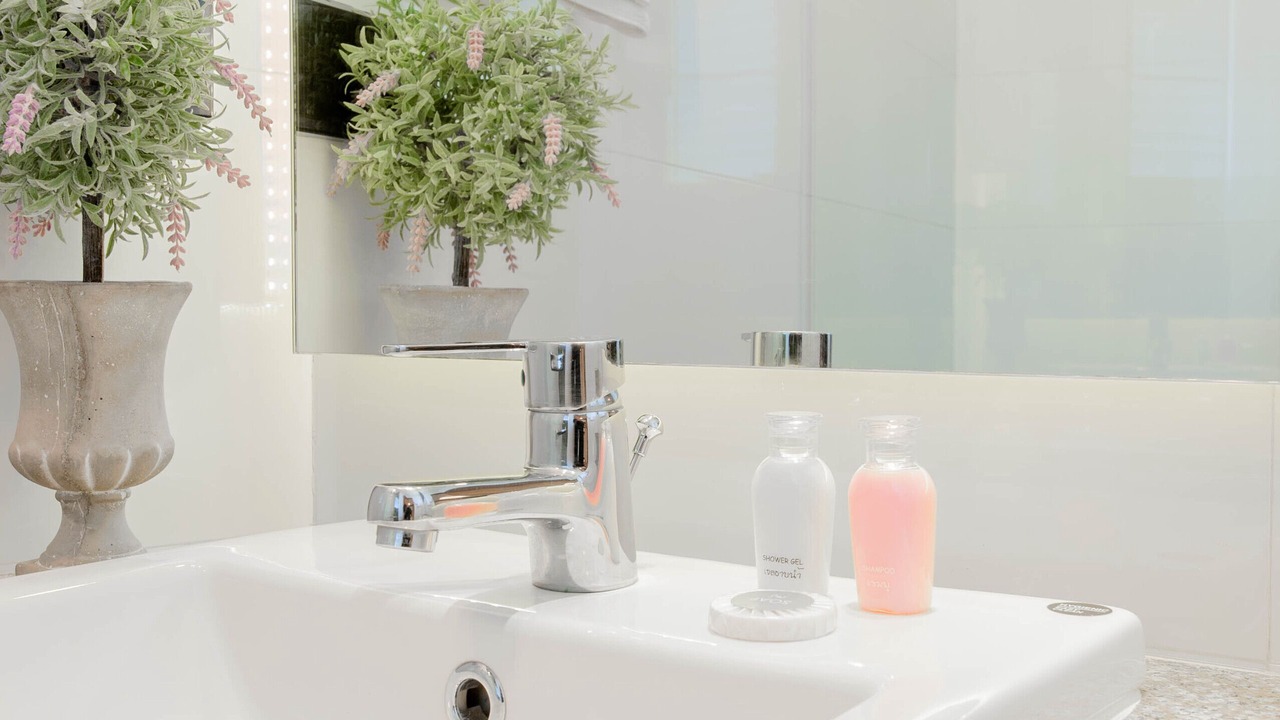Photo of Bathroom in Wat Ket