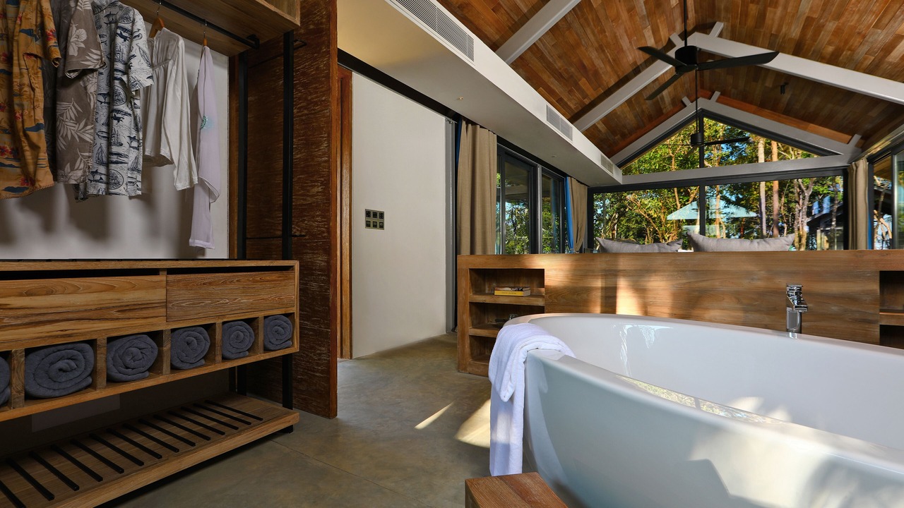 Photo of Bathroom in Maprao Island