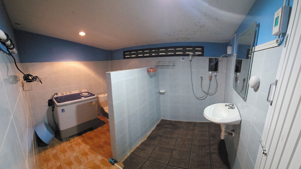 Photo of Bathroom in Ko Lanta