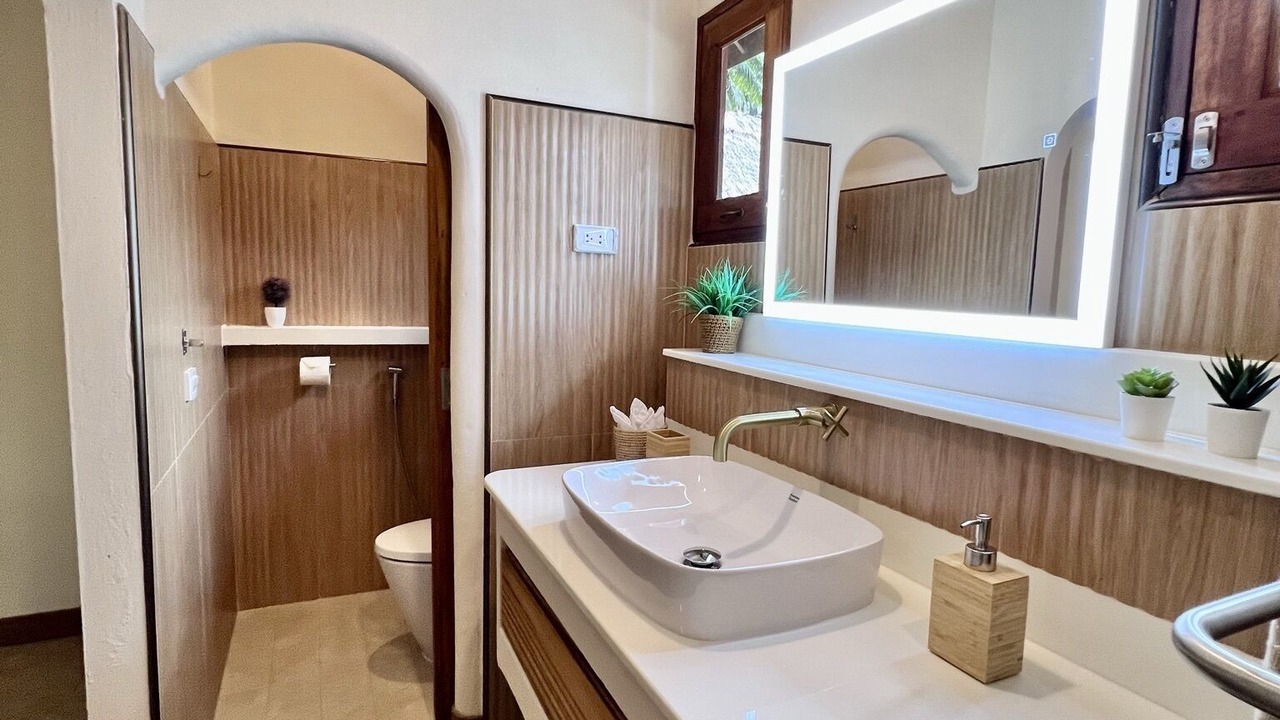 Photo of Bathroom in Hin Hong