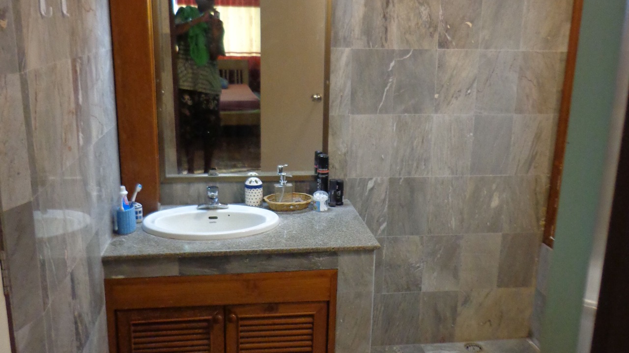 Photo of Bathroom in Saen Suk