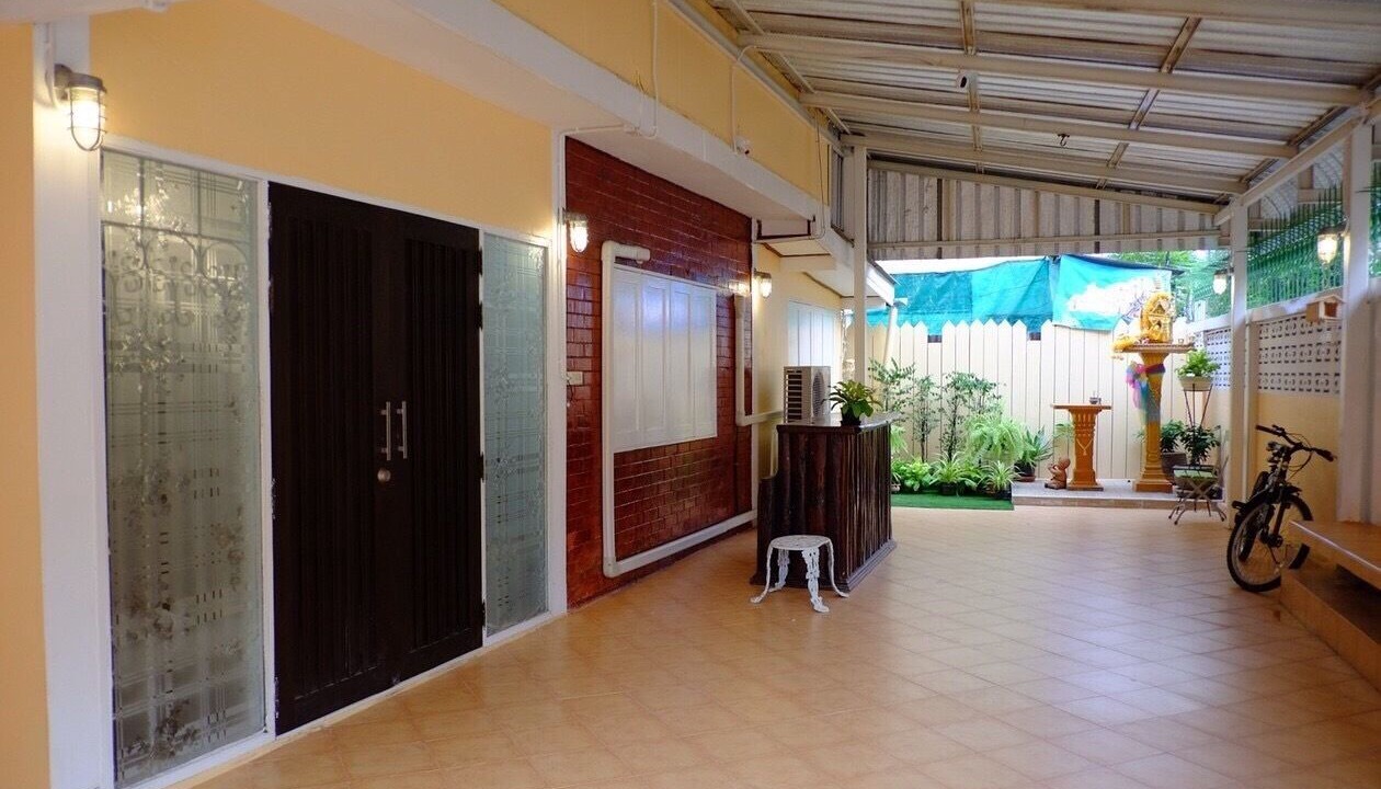 Photo of Outdoor in Bangkok Yai