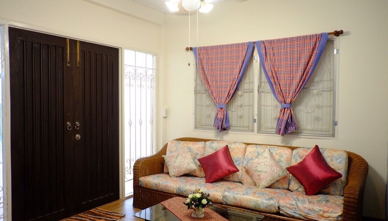 Photo of Livingroom in Bangkok Yai