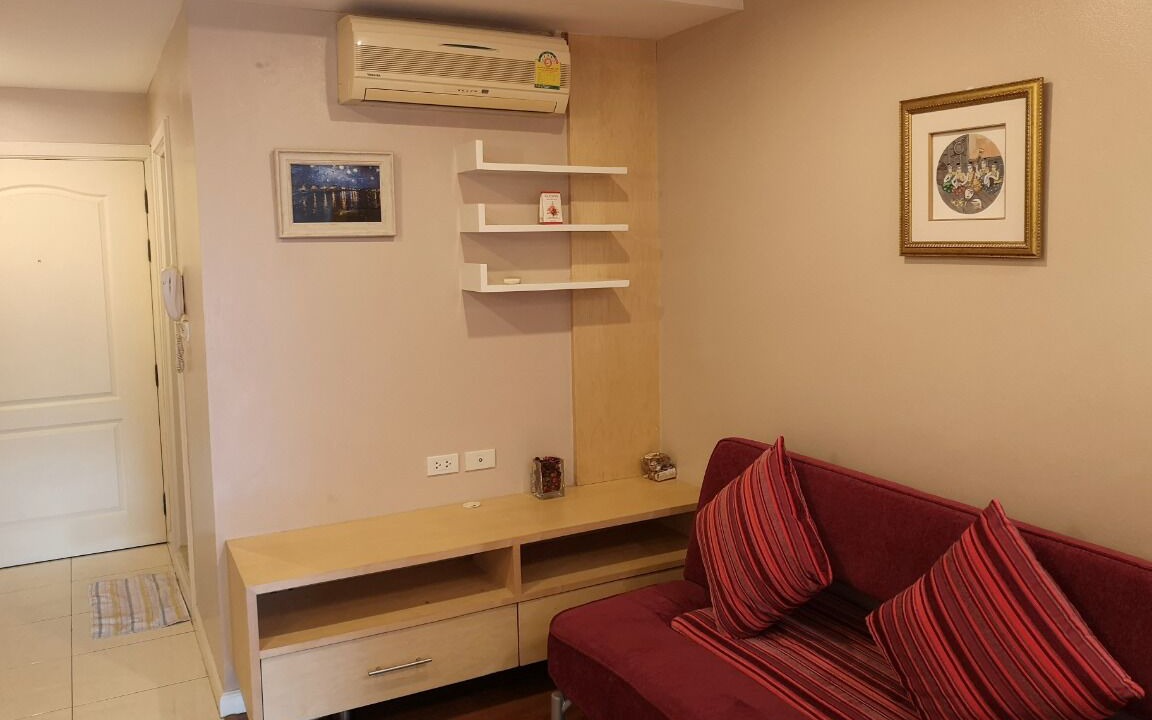 Photo of Livingroom in Khlong Toei Nuea