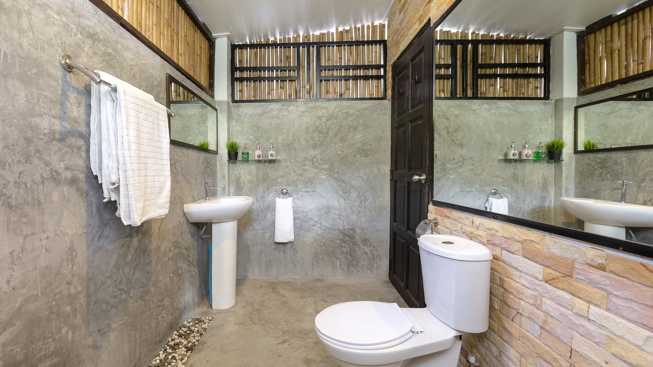 Photo of Bathroom in Koh Tao