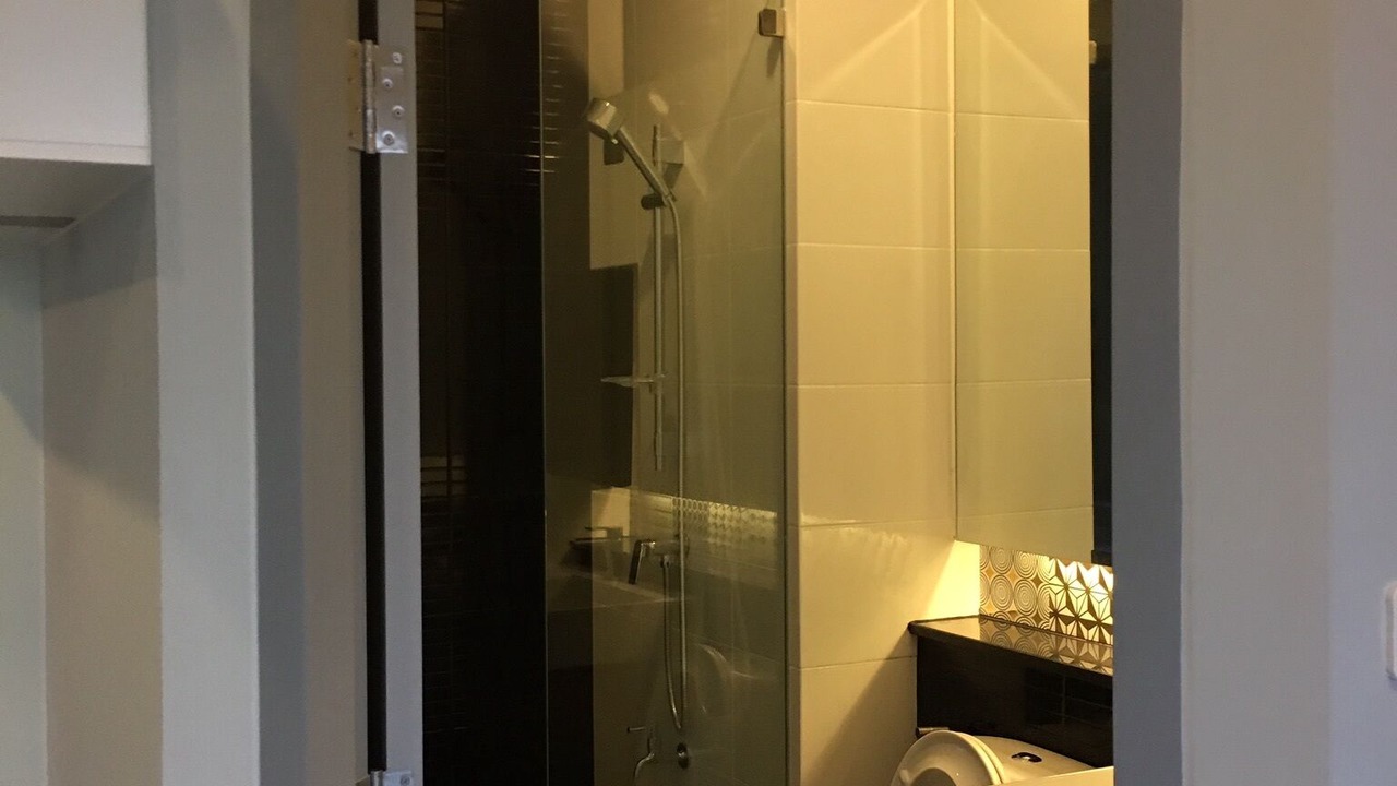 Photo of Bathroom in Salaya
