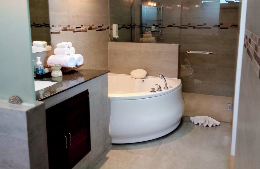 Photo of Bathroom in Choeng Mon