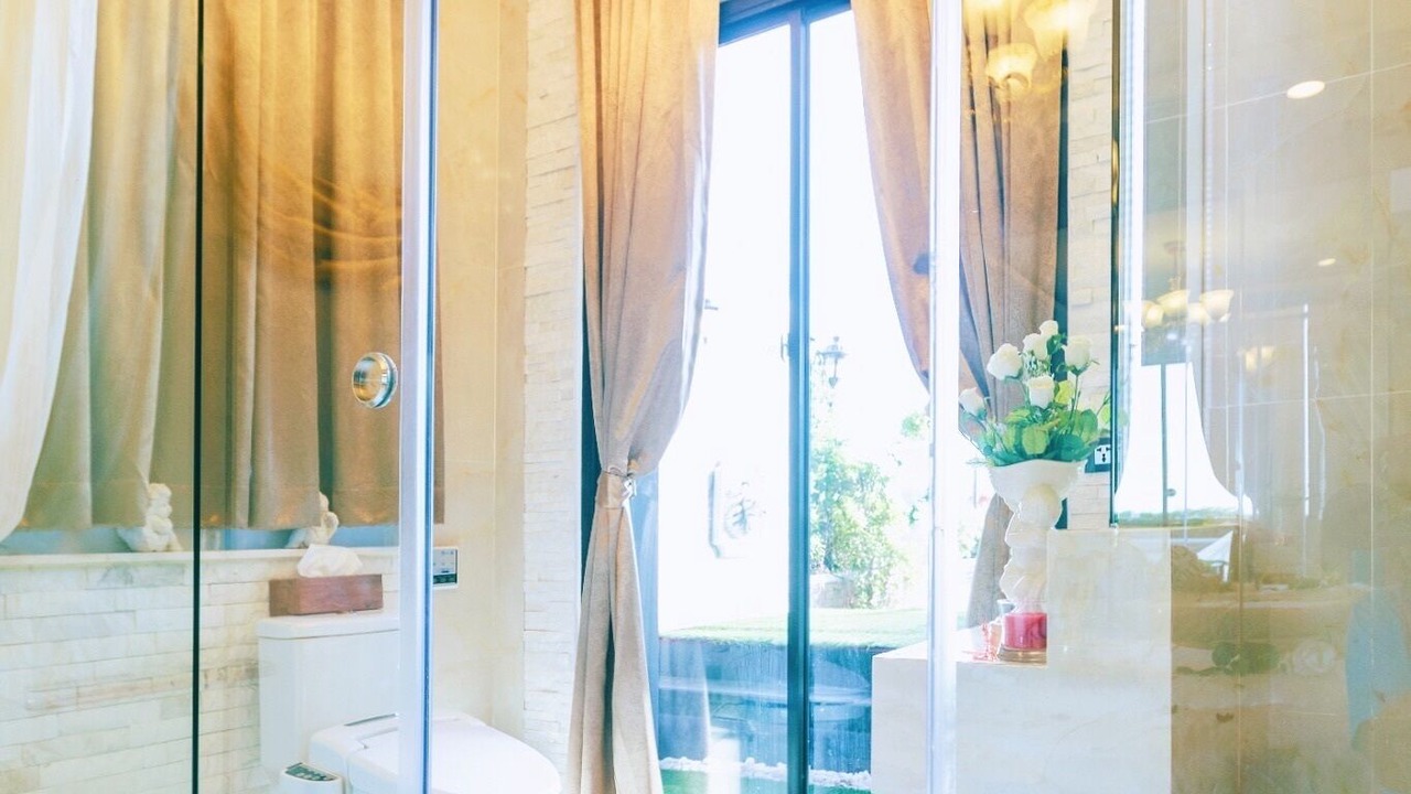 Photo of Bathroom in Phra Khanong Nuea