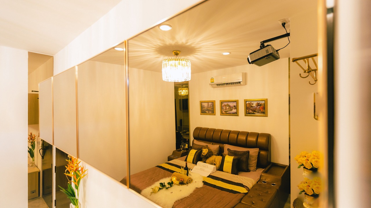 Photo of Bedroom in Phra Khanong Nuea
