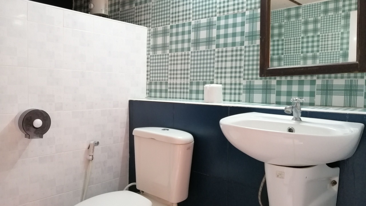 Photo of Bathroom in Khanom