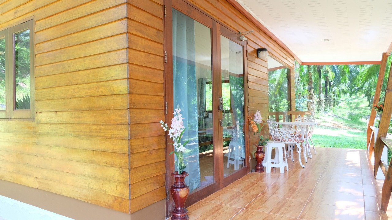Photo of Patio Balcony in Khlong Thom