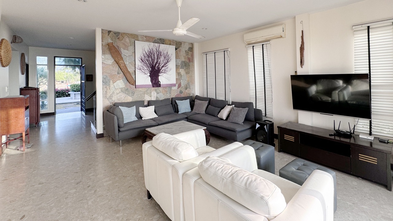 Photo of Livingroom in Huai Yang