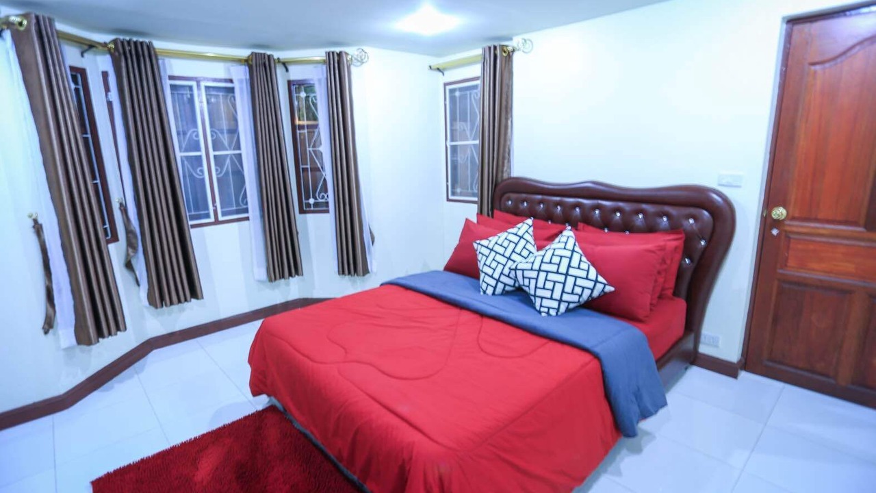 Photo of Bedroom in Na Kluea