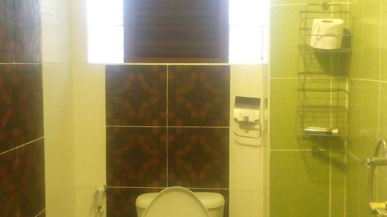 Photo of Bathroom in Wat Ket