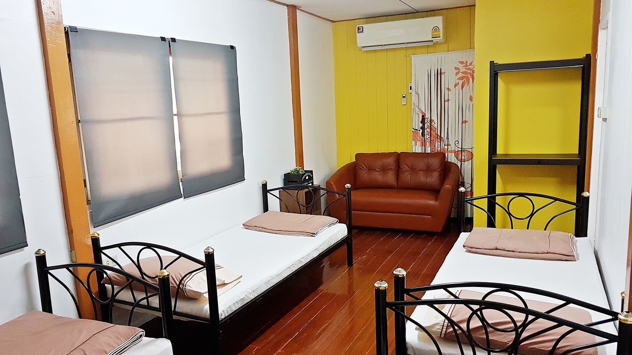 Photo of Bedroom in Yan Nawa