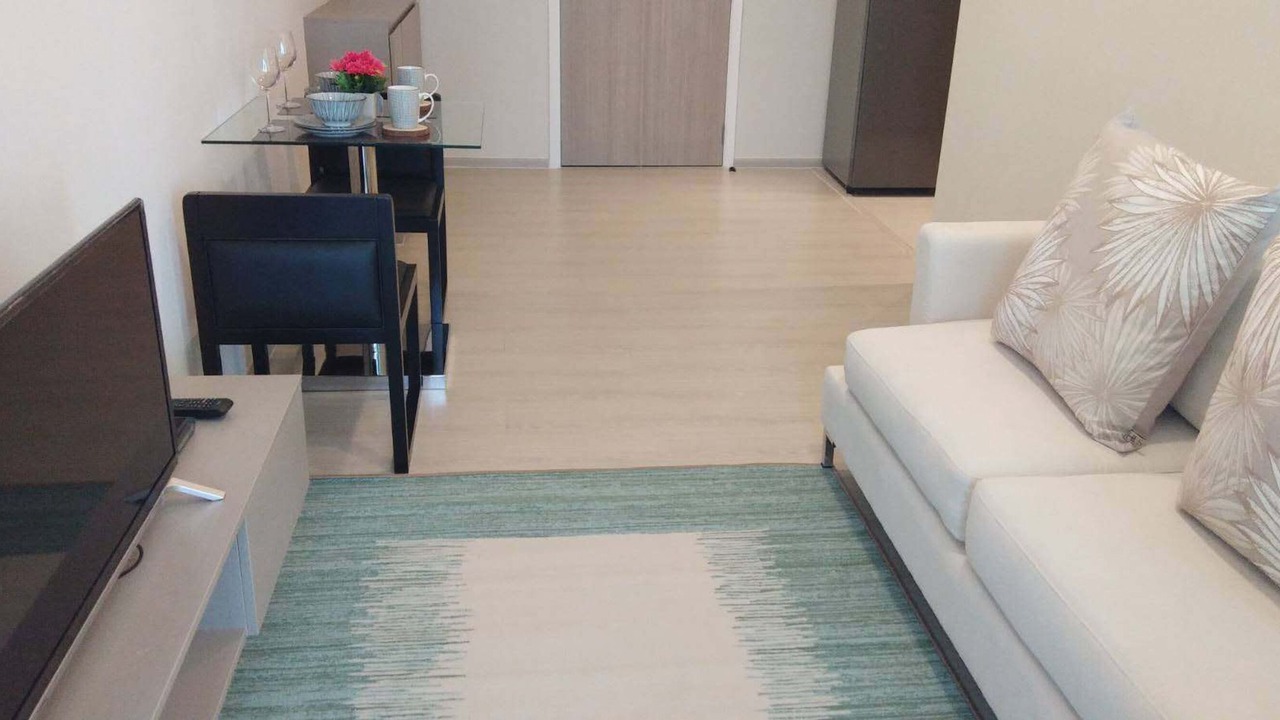 Photo of Livingroom in Khlong Tan