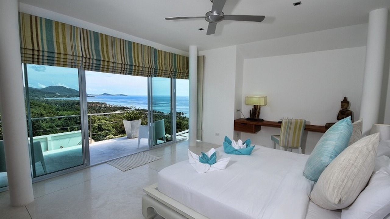 Photo of Bedroom in Laem Set