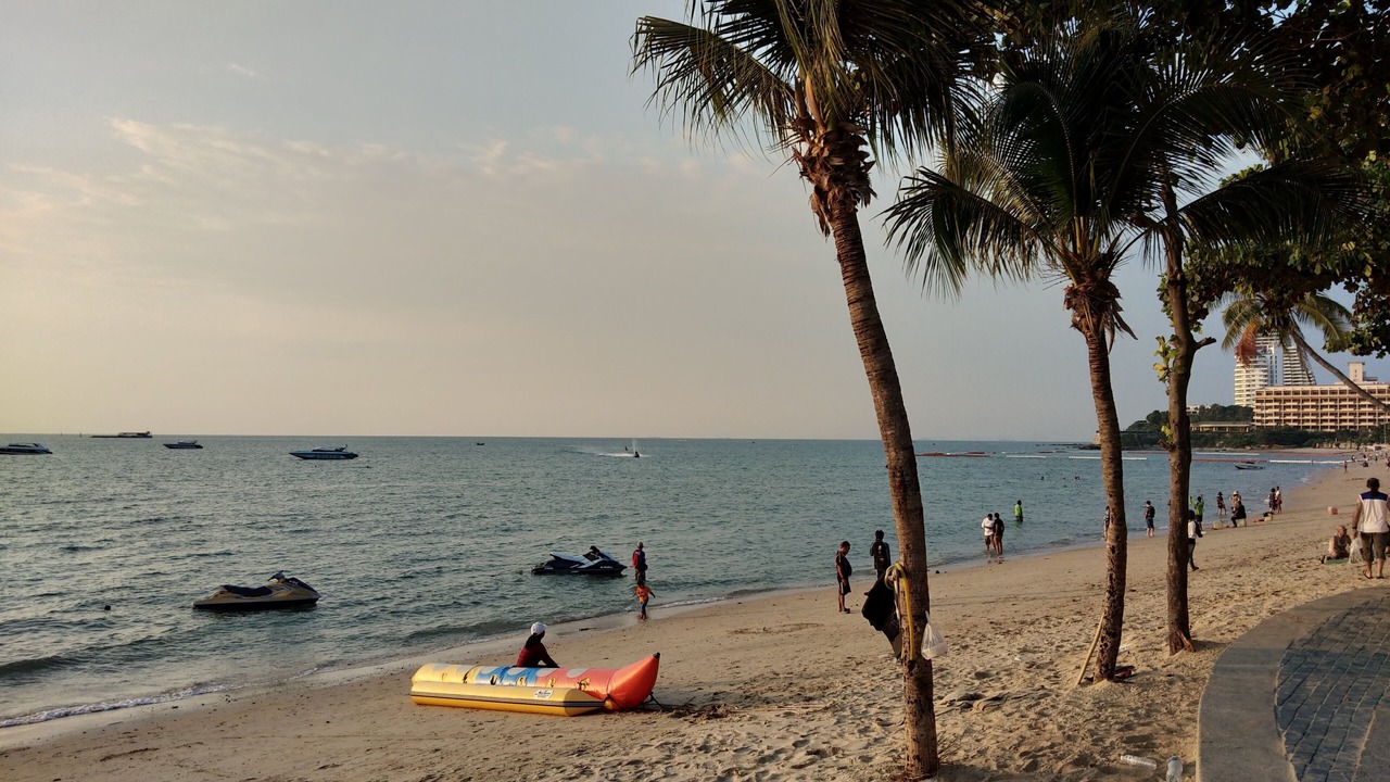 Photo of Others in Pattaya Bay