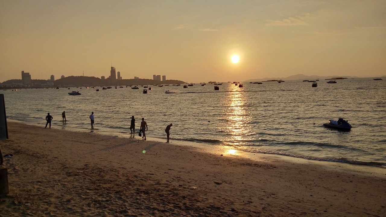 Photo of Others in Pattaya Bay