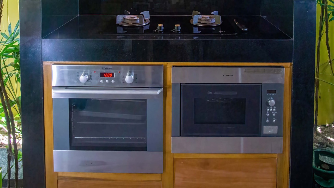 Photo of Kitchen in Laem Set