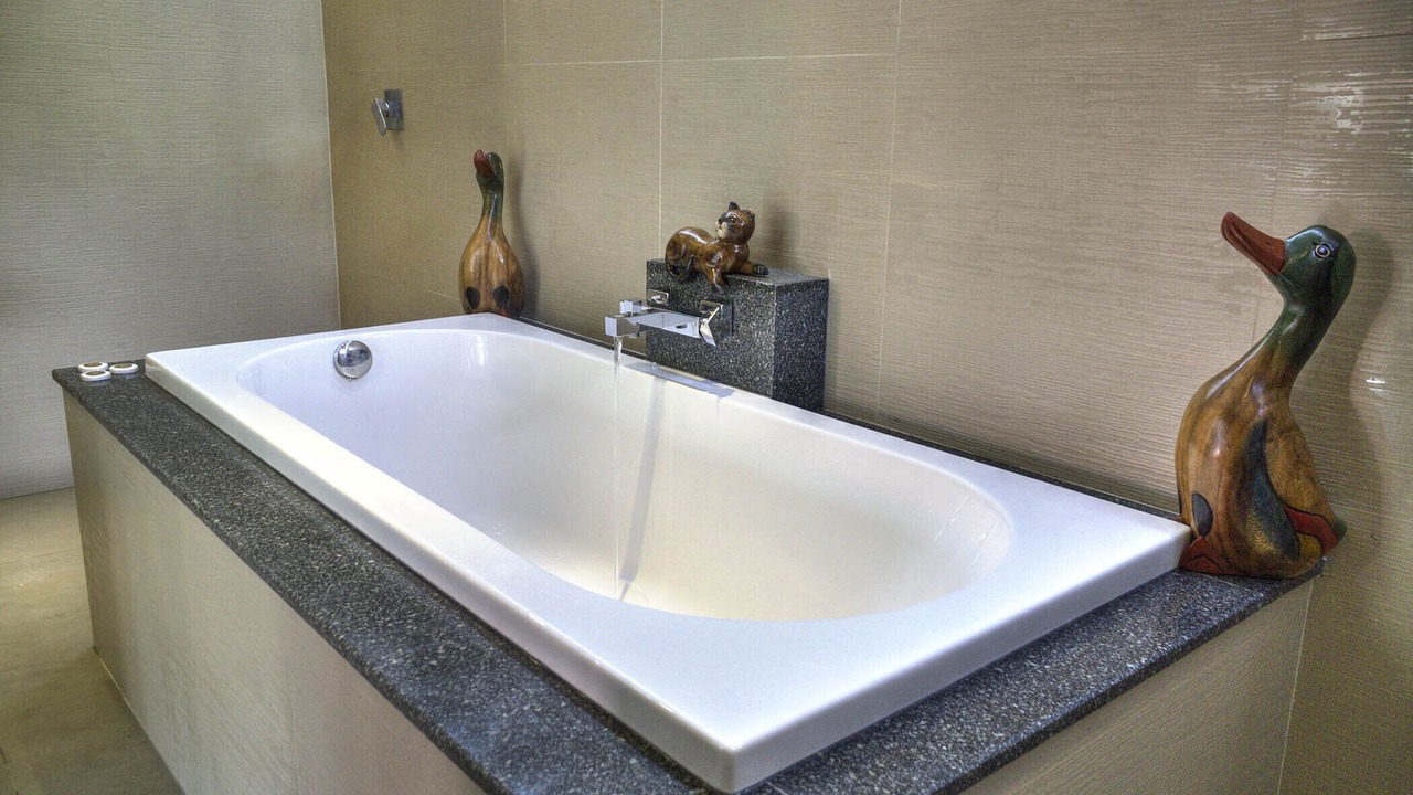 Photo of Bathroom in Laem Set