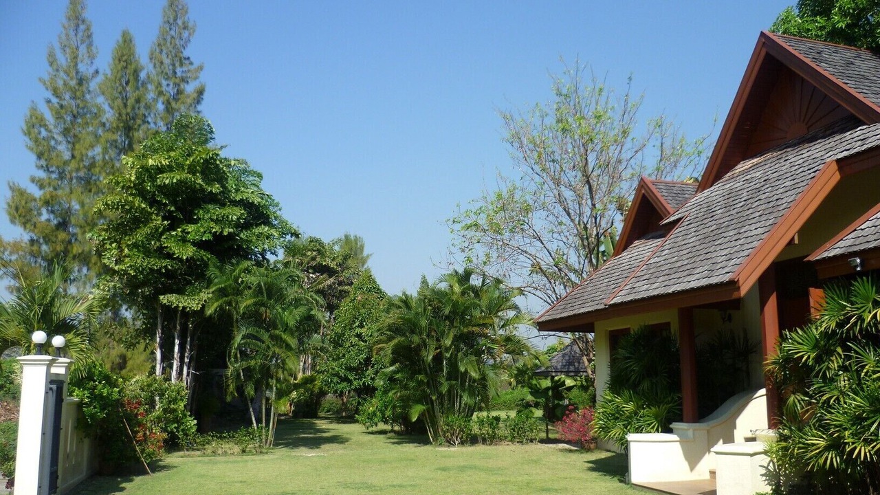 Photo of Outdoor in Saraphi