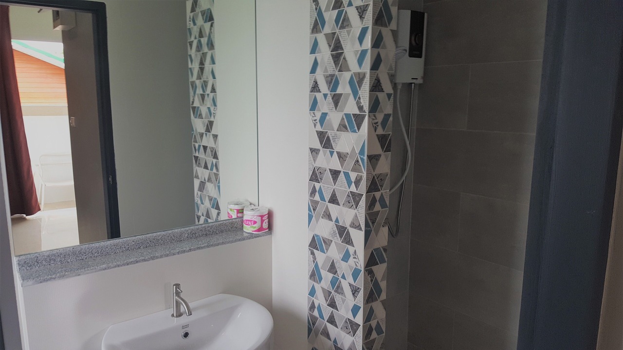 Photo of Bathroom in Saphan Sung
