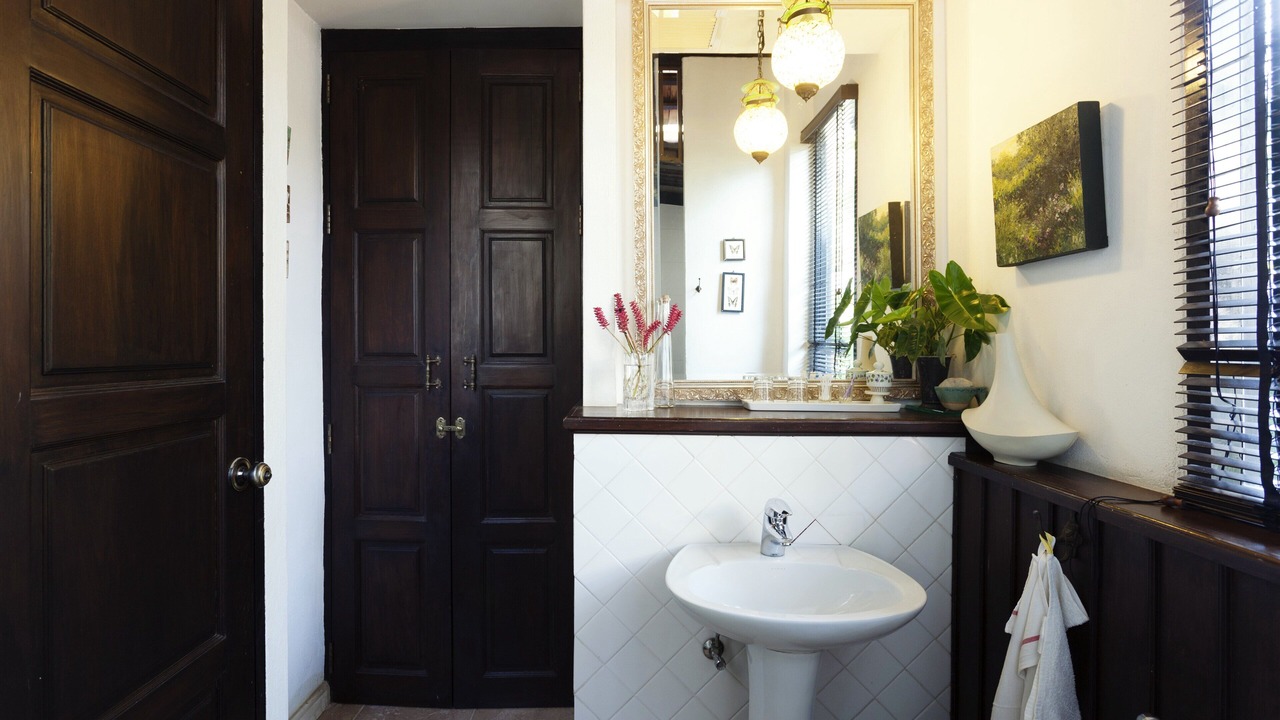 Photo of Bathroom in Pa Tan