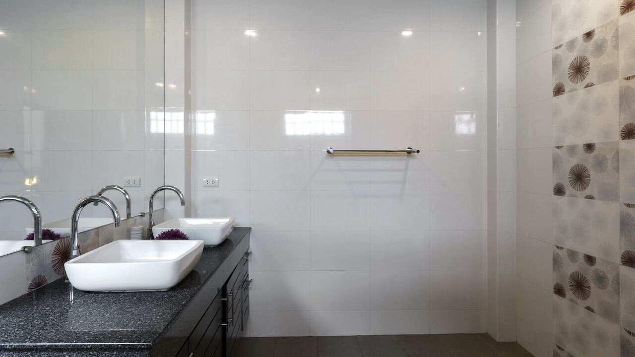 Photo of Bathroom in Ban Saiyuan