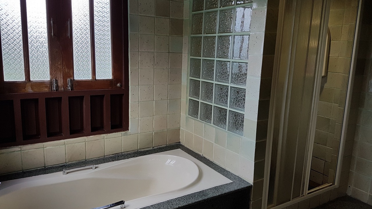 Photo of Bathroom in Klong Son